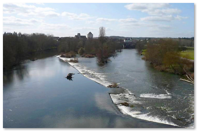 Rivi&egrave;re Creuse &agrave; La Roche-Posay